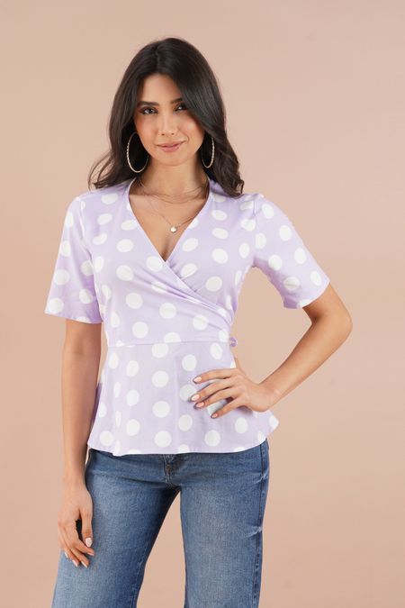 0005303635301027-blusas-Manga-Corta-Cuello-en-V-Silueta-Ajustada-Dama-lila-v2.jpg