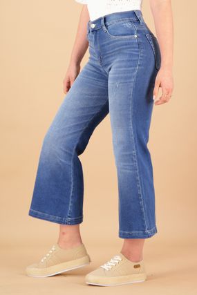 0008610408101106-jeans---Silueta-Amplia-Dama-azul-v4.jpg